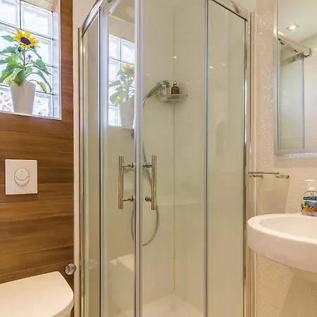 Ferienhaus Cozy In With Wifi *